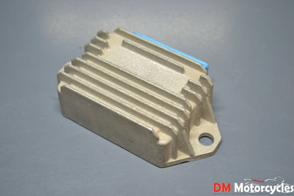 Piaggio genuine new vespa zip voltage regulator rectifier pn 294016
