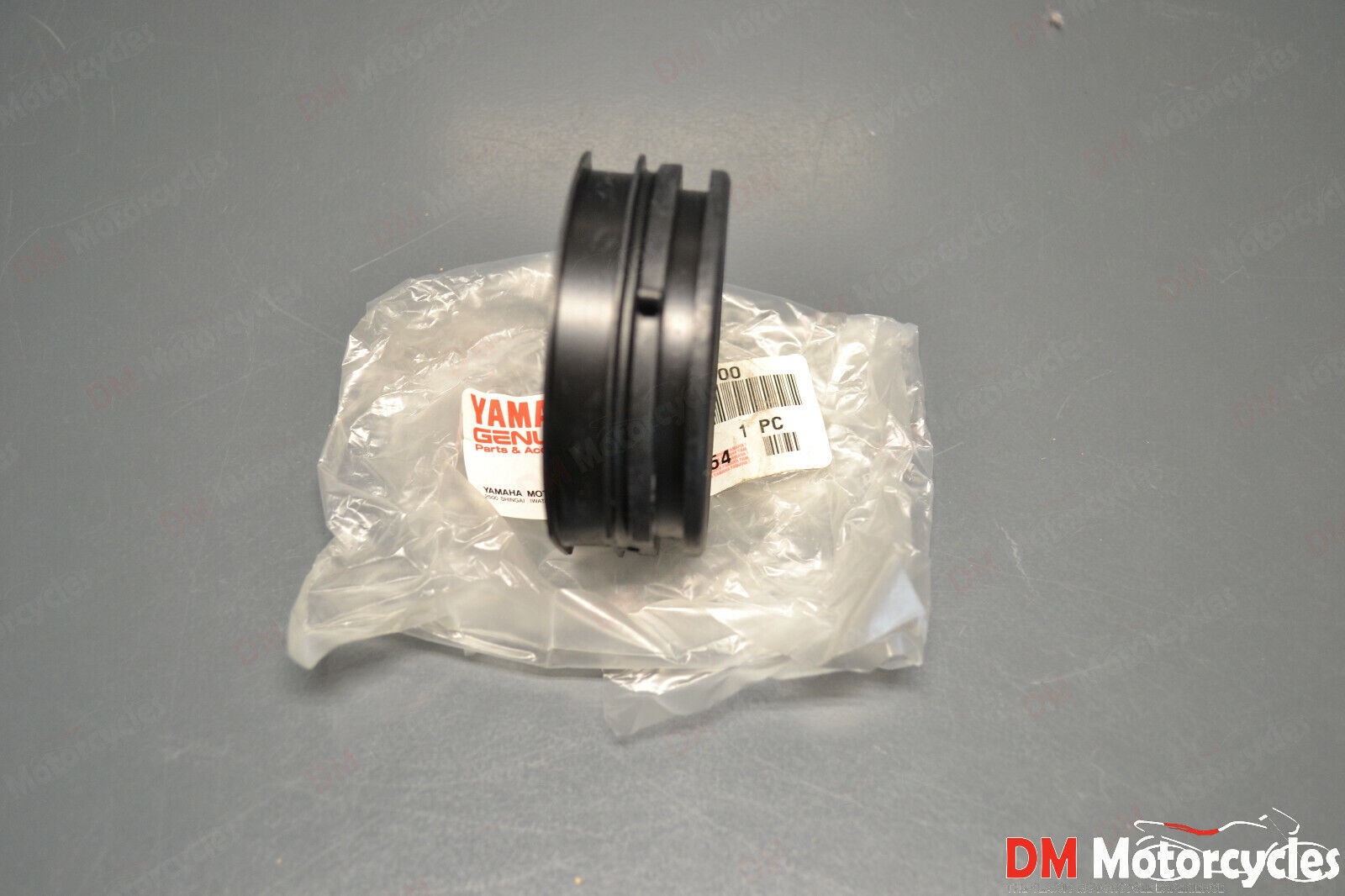 Yamaha genuine new yzf r1 2000 - 2001 airbox joint pn 5jj-14453-00