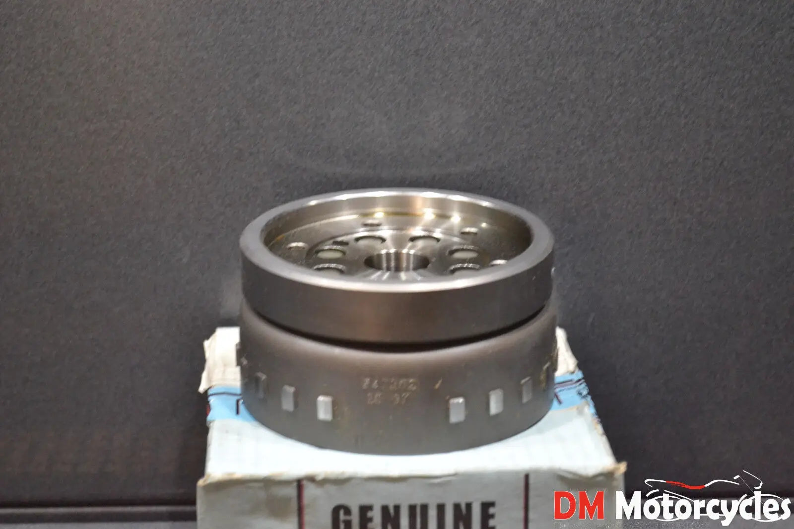 Piaggio genuine new Aprilia and piaggio 500 engines flywheel pn 58109r