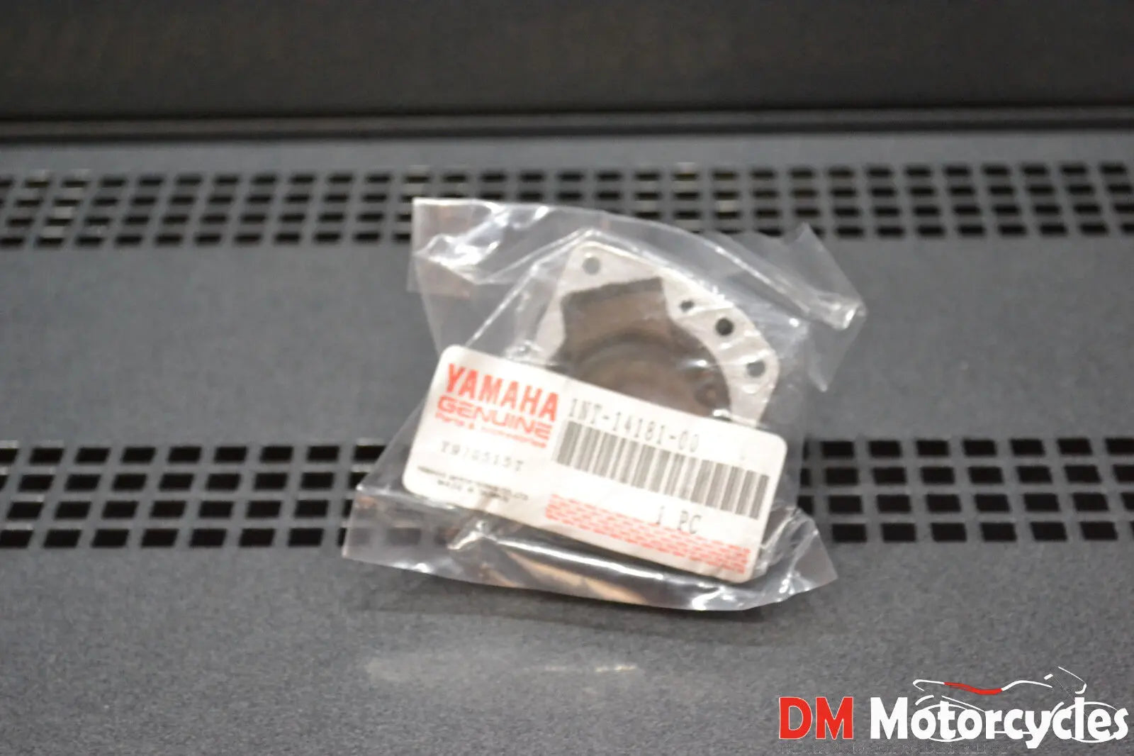 Yamaha genuine new ct50s ct 50 1993 carburetor bowl chamber pn 1nt-14181-00