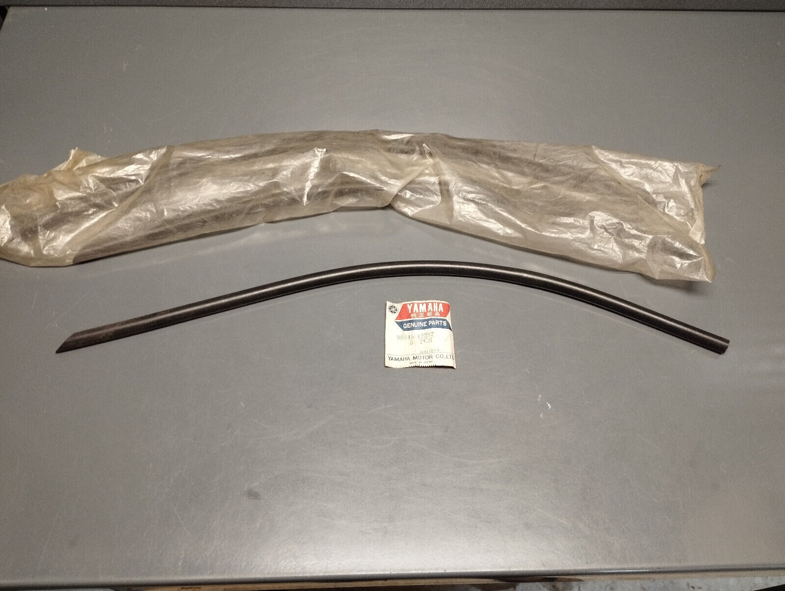 Yamaha genuine new v 80 1978 oil tank hose 90445-12297