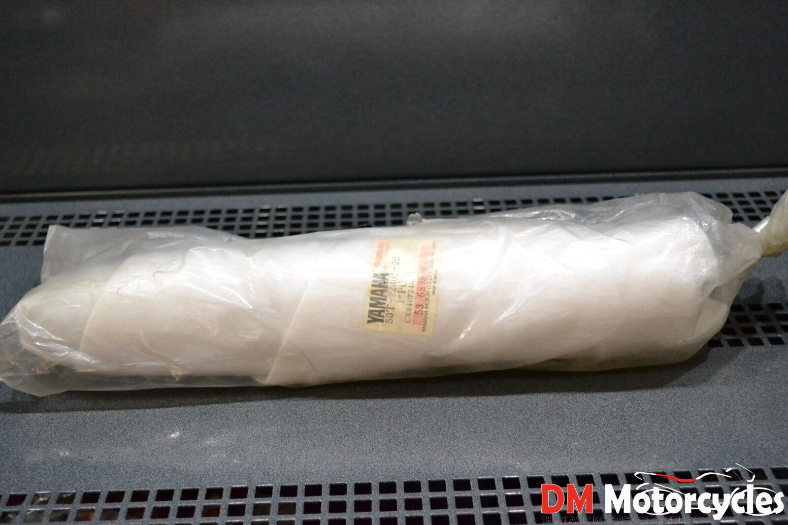 Yamaha genuine nos snowmobile damper sub assy pn 50t-22401-00