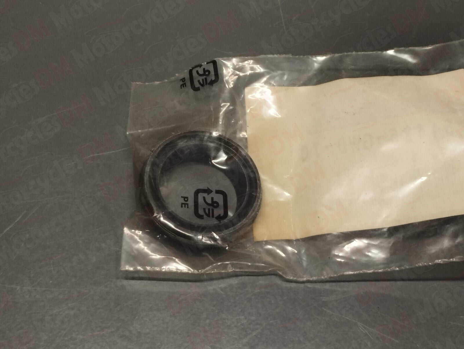 Honda genuine new chf nps sk 50 fork dust seal pn 51425-gw0-701