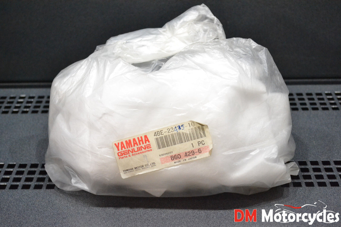 Yamaha genuine new xt225 xt 225 serow 1993 - 2007 steering crown pn 4be-23435-10