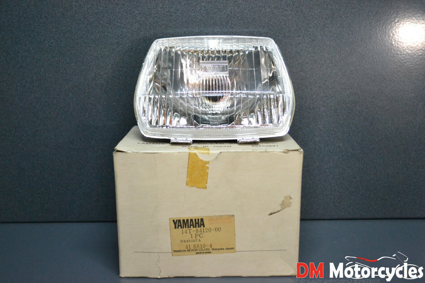 Yamaha genuine nos ca50 riva headlight pn 14t-84120-00