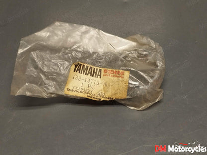 Yamaha oem rs100 fs 50 cs3 yb 100 50 rd 200 125 60 muffler joint nut 132-14713-00