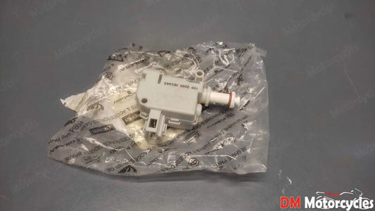 Piaggio genuine new beverly 300 350 500 seat solenoid valve pn 582990