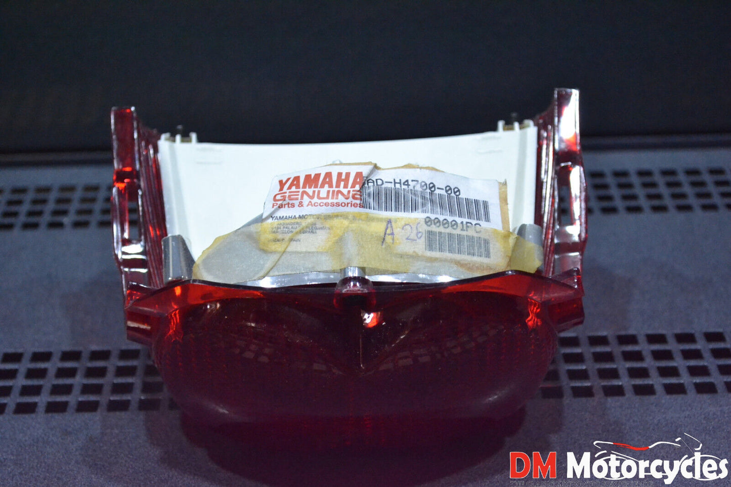 Yamaha genuine new yn100 yn 100 neos brake light assy pn 5ad-h4700-00