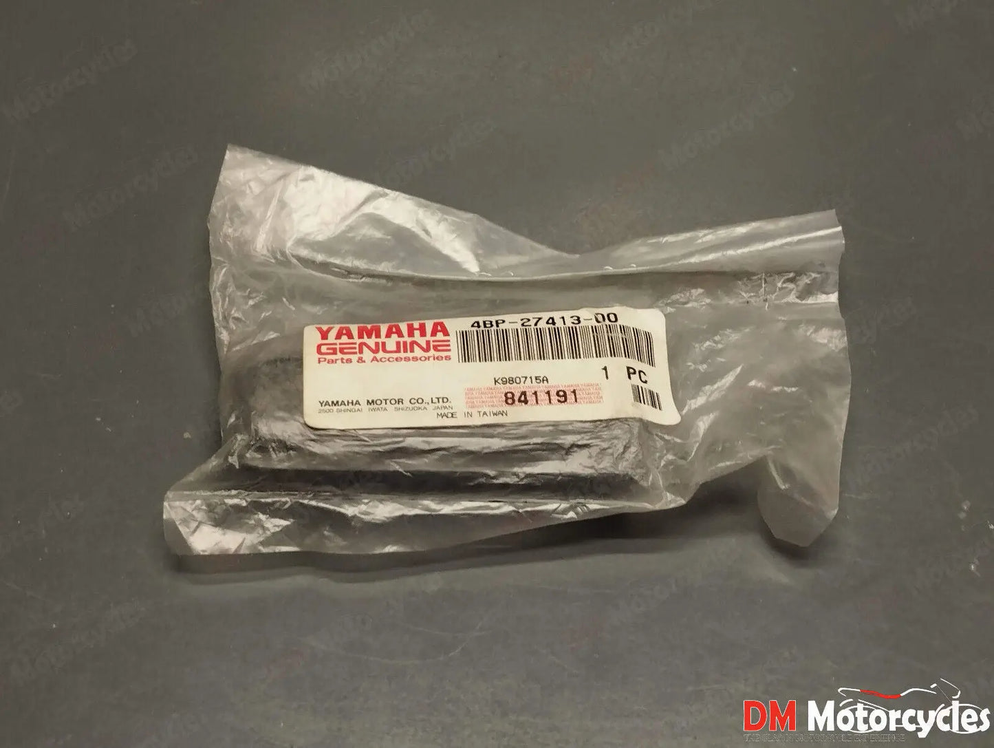 Yamaha genuine new fzs 100 xv 1700 fjr 1300 tmax footrest rubber pn 4bp-27413-00