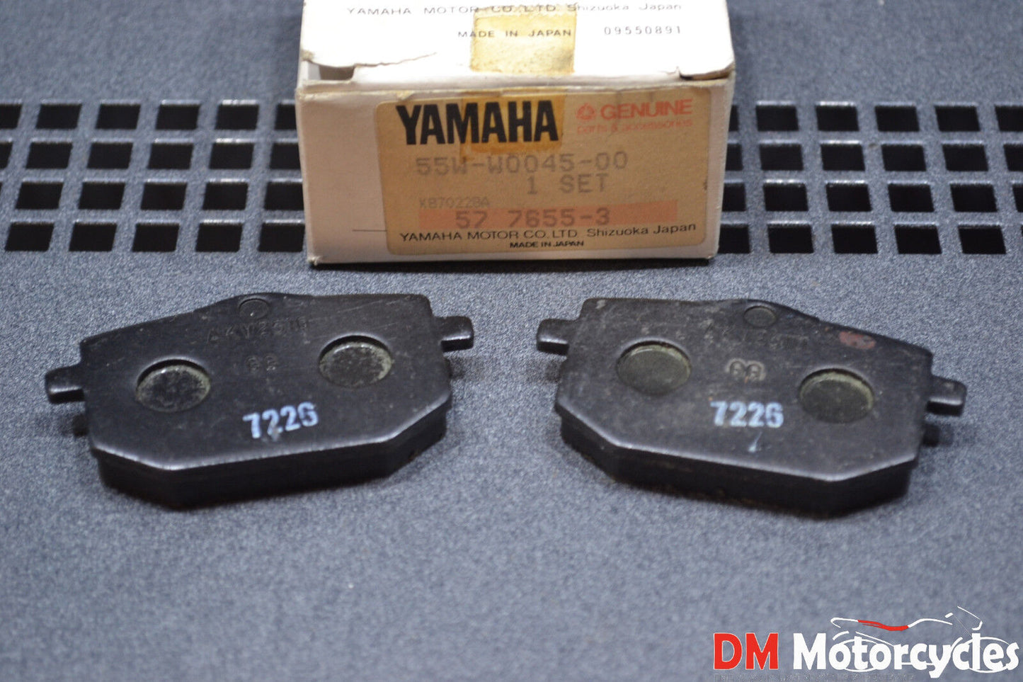 Yamaha genuine nos rt 180 1990 - 1993 front brake pad kit pn 55w-w0045-00