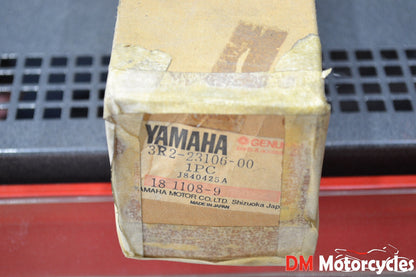 Yamaha genuine nos yz100 it125 1980 - 1981 outer tube comp lh pn 3r2-23106-00