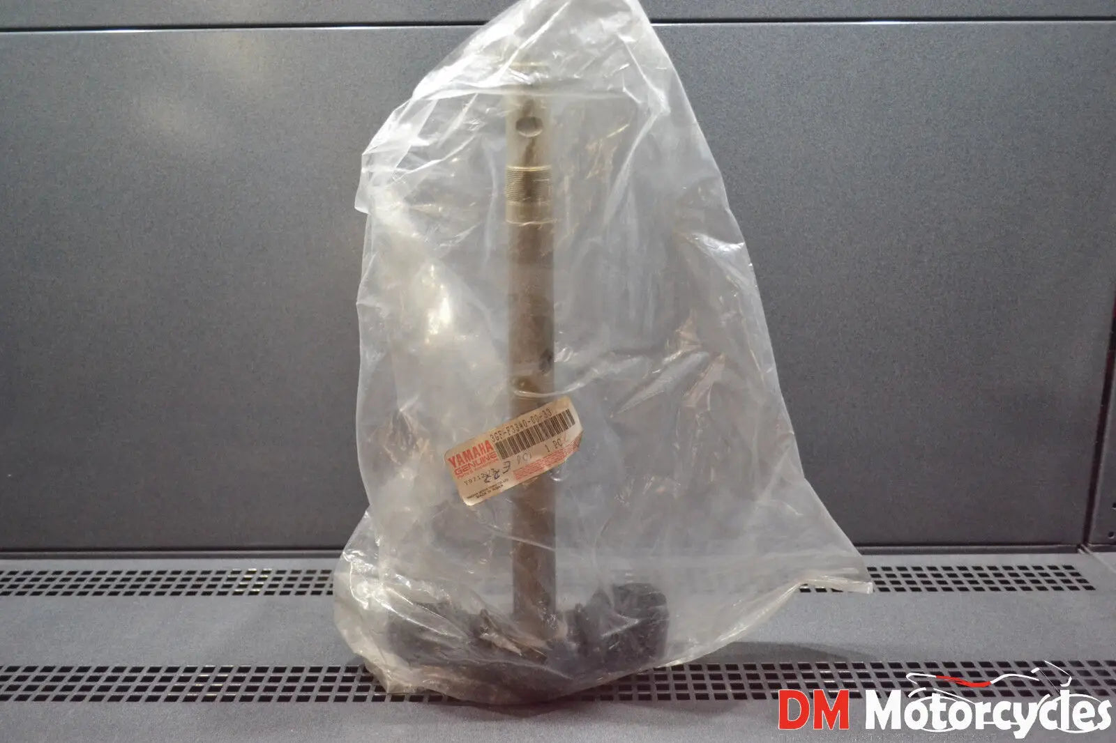 YAMAHA GENUINE NEW CR90 TARGET FORK UNDER BRACKET PN 3GF-F3340-00-33