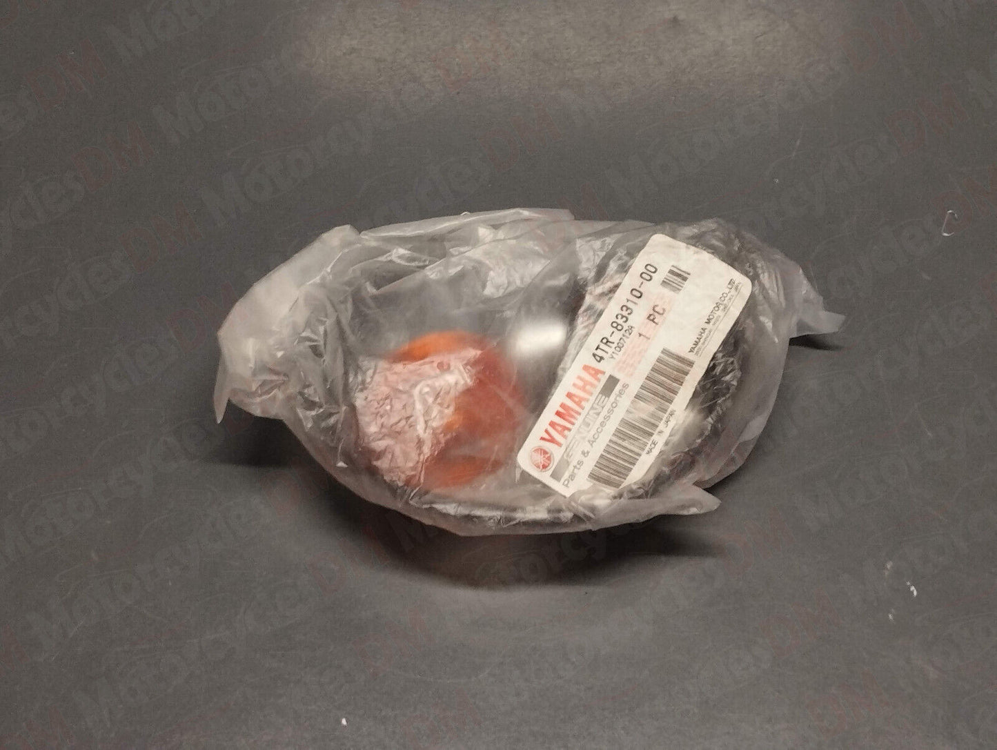 Yamaha genuine new xvs 400 drag star 1996 left front turn signal pn 4tr-83310-00