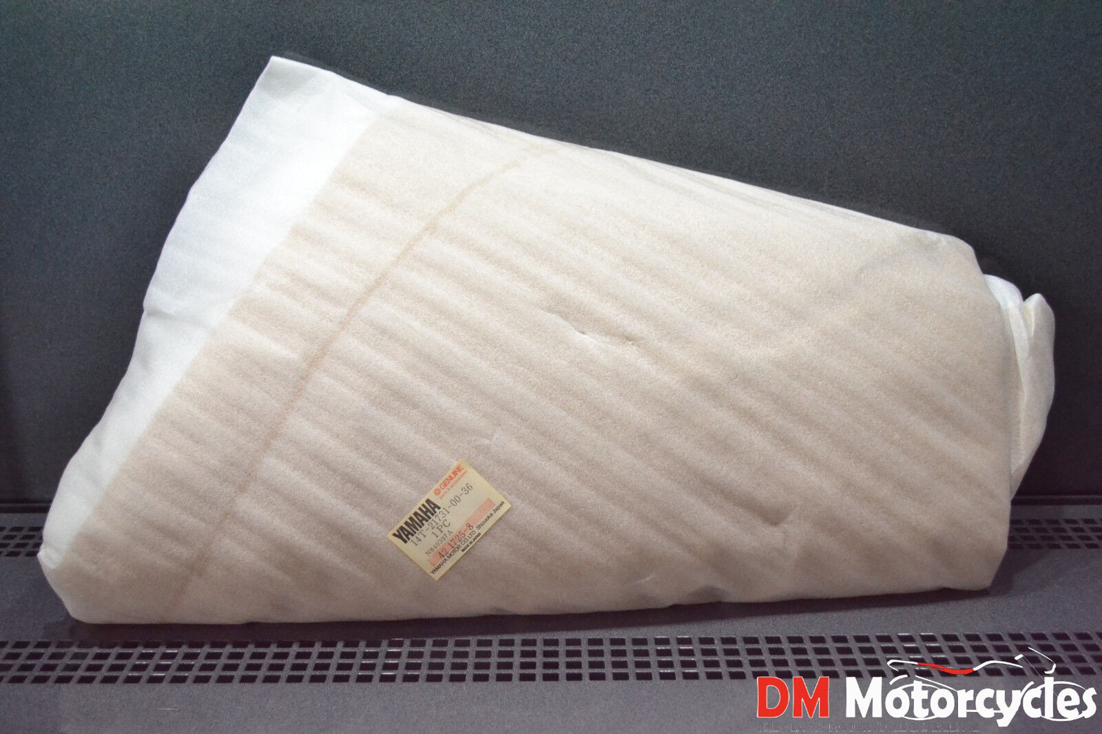 Yamaha genuine nos riva 50 ca 50 1983 - 1986 rh side cover pn 14t-21731-00-36