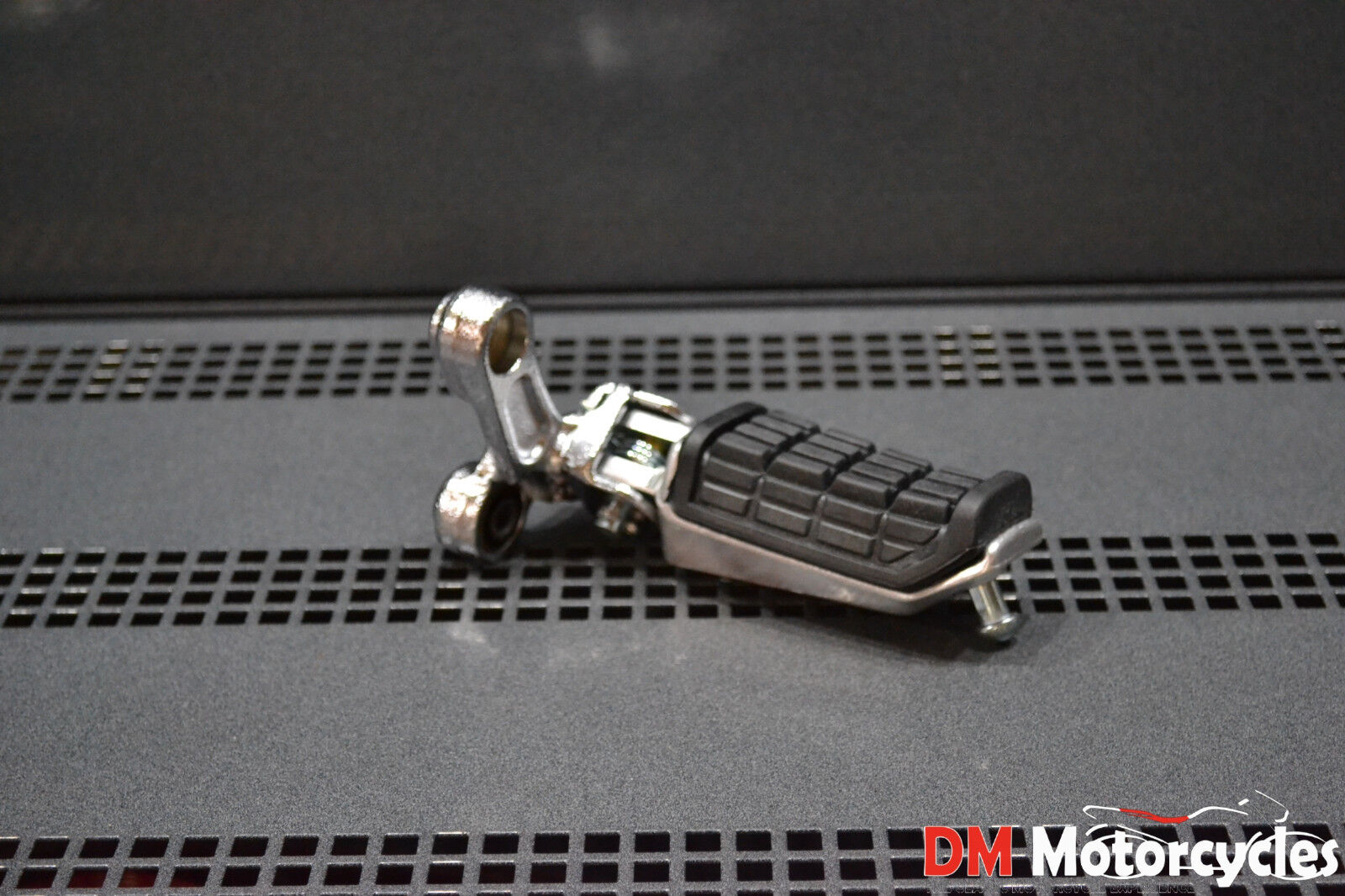 Yamaha genuine new fz750p fz 750 police foot peg pn 2kw-27420-10
