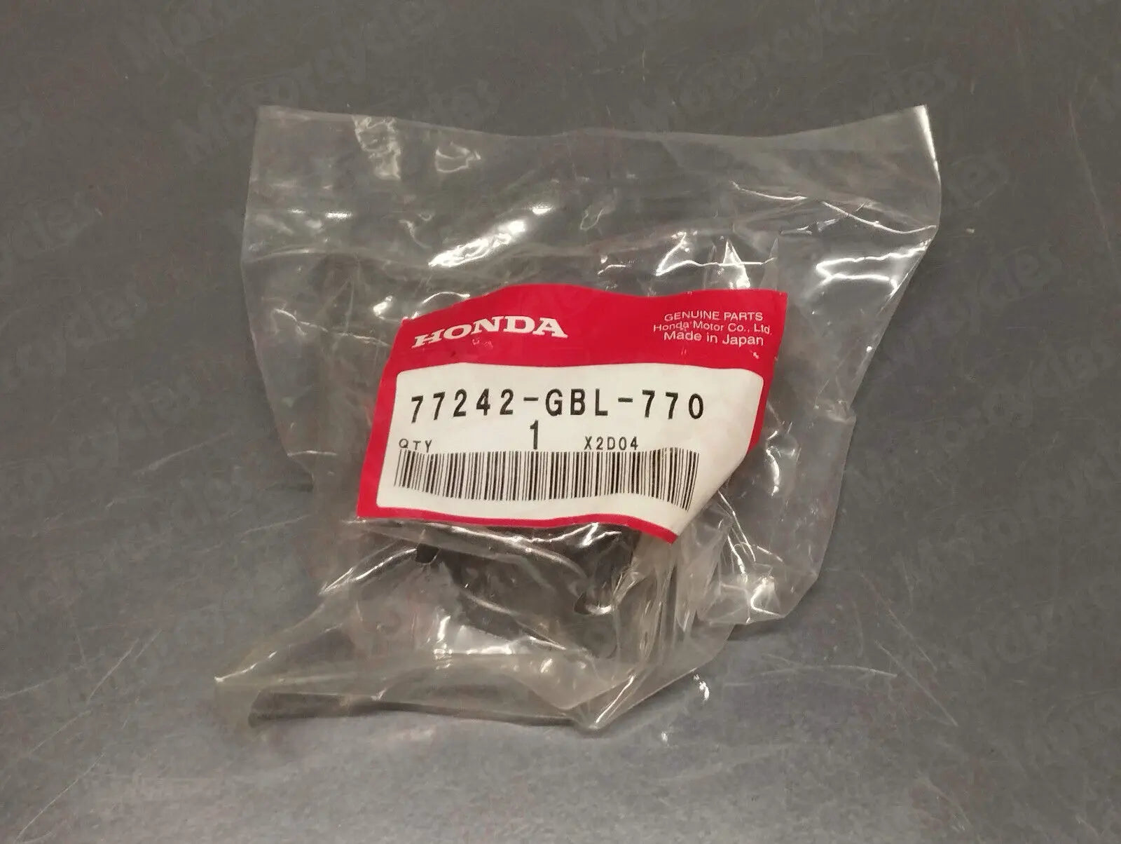 Honda genuine new nh 100 50 sk 50 dio seat lock stay pn 77242-gbl-770