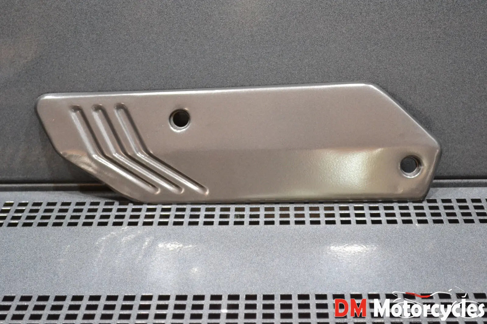 Yamaha genuine new ct 50s ct 50 1990 muffler protector  pn 1nt-e4718-00