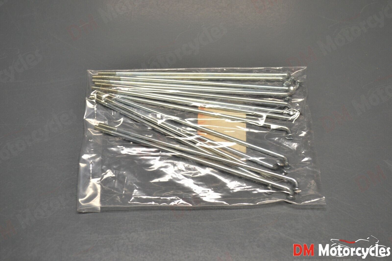 Yamaha genuine nos dt100 mx100 15pcs rear wheel spoke set pn 538-25304-00