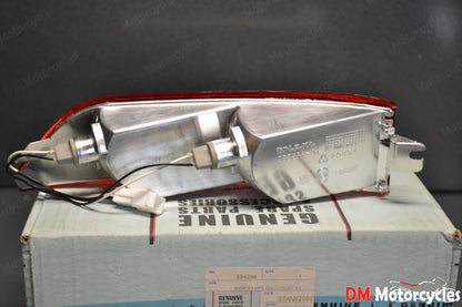 Piaggio genuine new x8 125 250 left rear indicator turn signal pn 584209