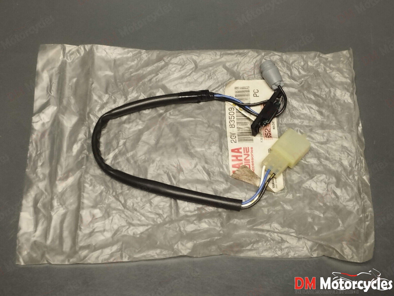 Yamaha genuine new xv 500 535 socket wiring pn 2gv-83509-00