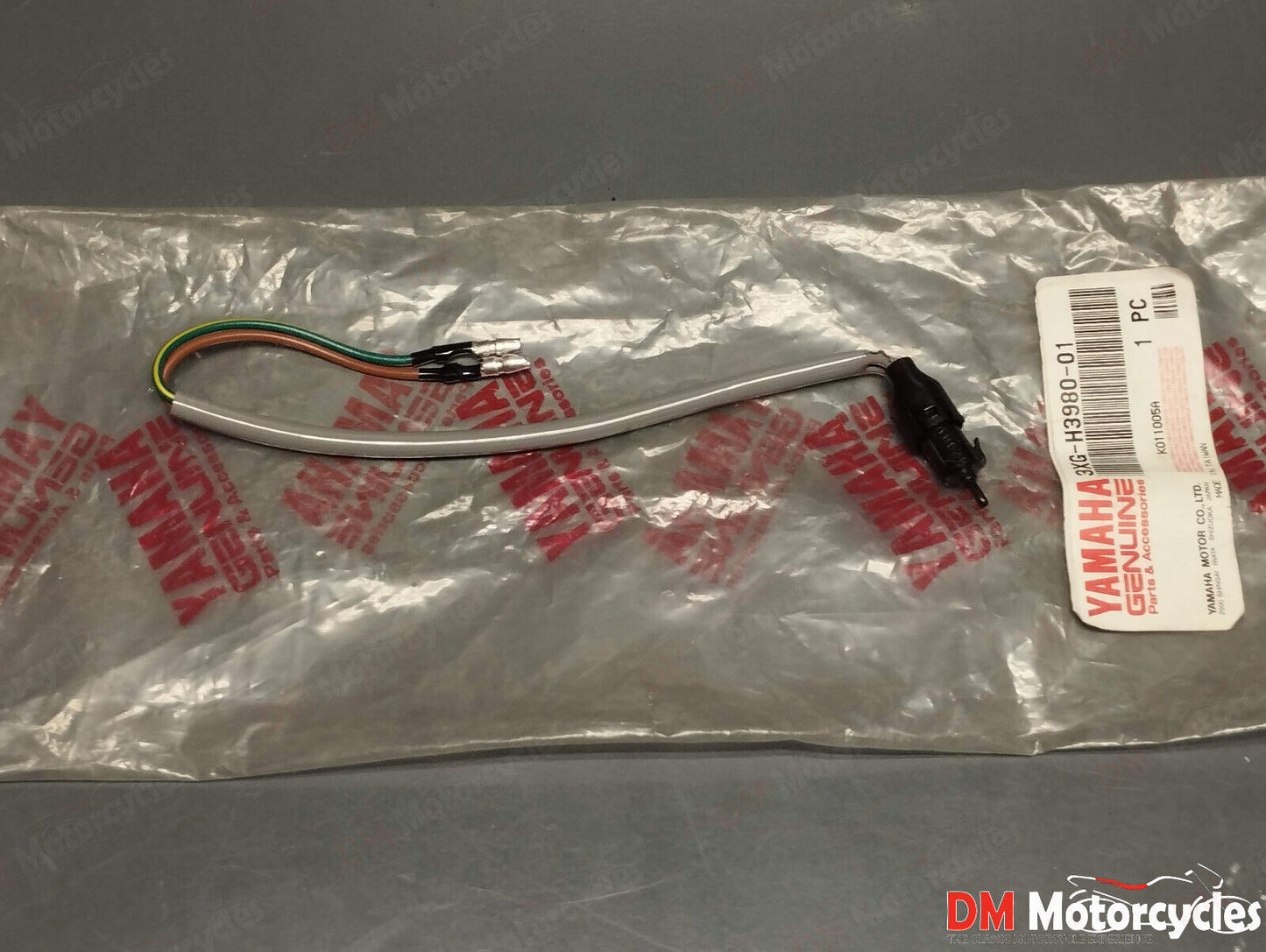 Yamaha genuine new yw 100 front brake switch pn 3xg-h3980-01