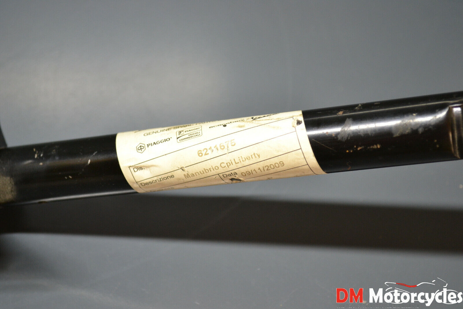 Piaggio genuine new liberty 50 125 150 200 handlebar steering pn 6211675