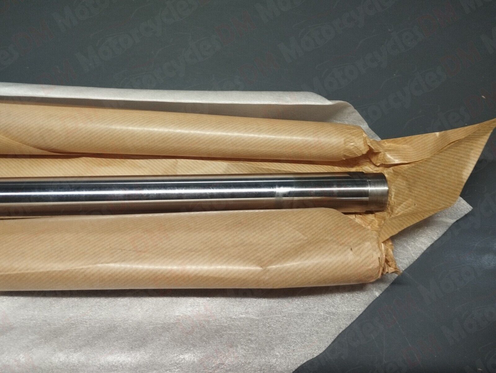 Yamaha genuine nos fork inner tube pn 201-23124-00