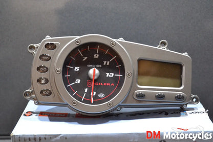 Piaggio genuine new gilera runner 50 2006 2008 speedometer gauge assy pn 639197