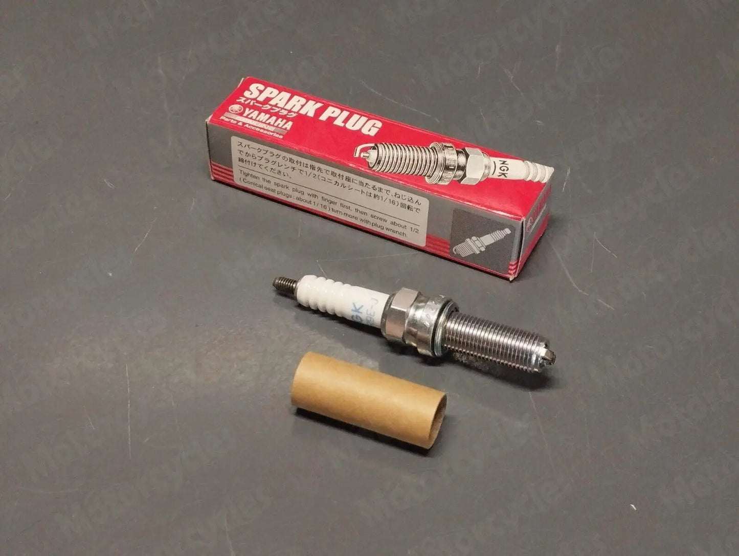 New NGK LMAR9E-J Spark Plug x1