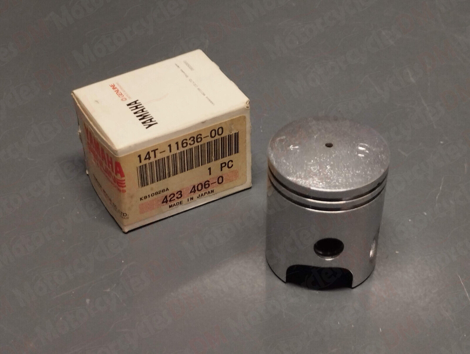 Yamaha genuine new ca 50 riva 50 83-86 2nd oversize piston pn 14t-11636-00