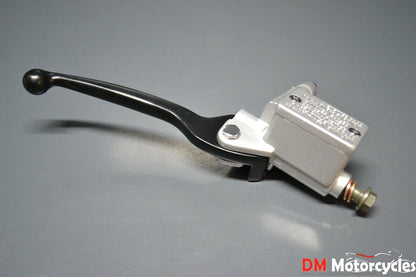 Peugeot genuine new sum up 125 front brake master cylinder lever pn 800341