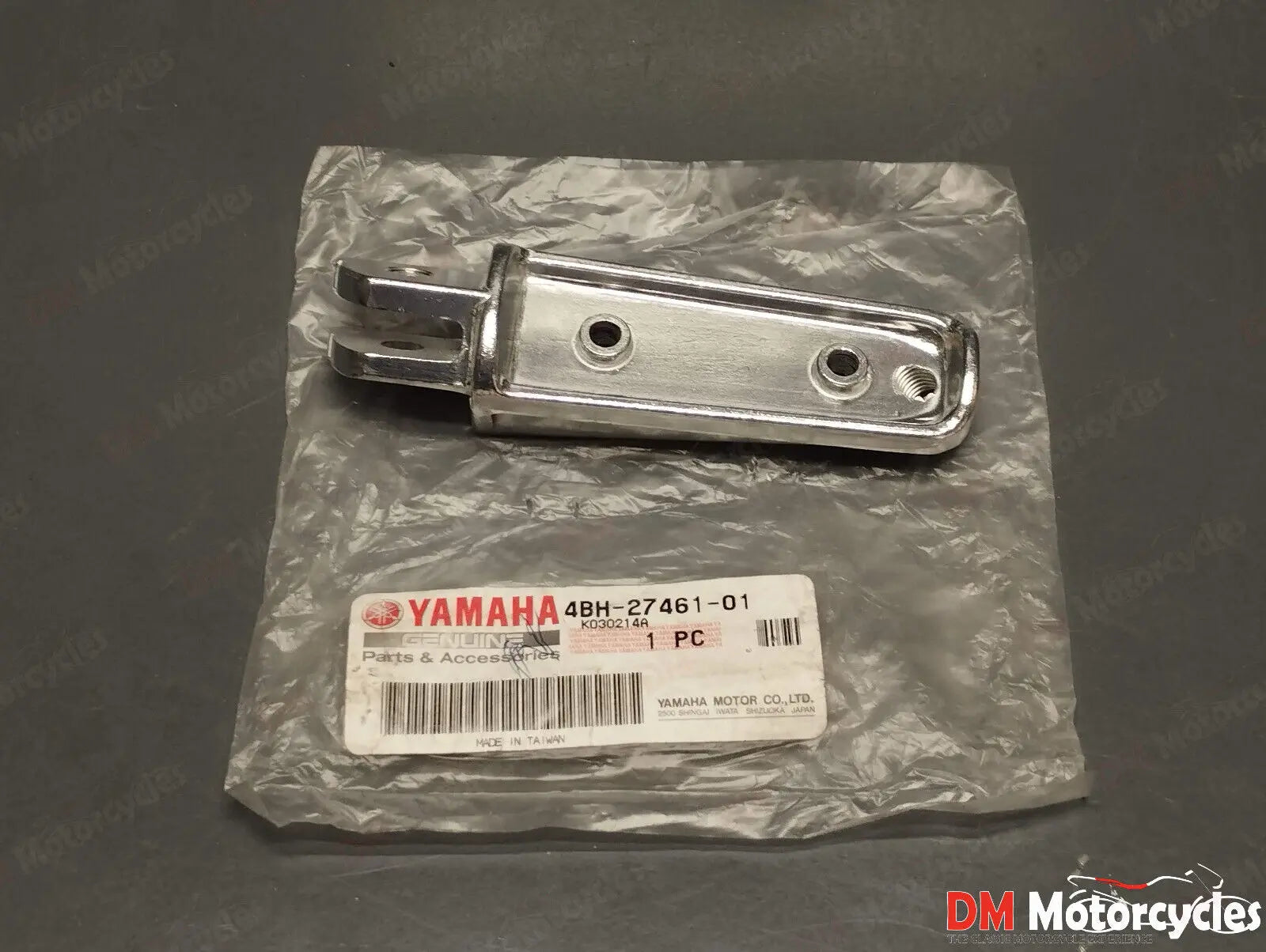 Yamaha genuine new fz 6 xv 1700 fjr 1300 gt footrest pn 4bh-27461-01
