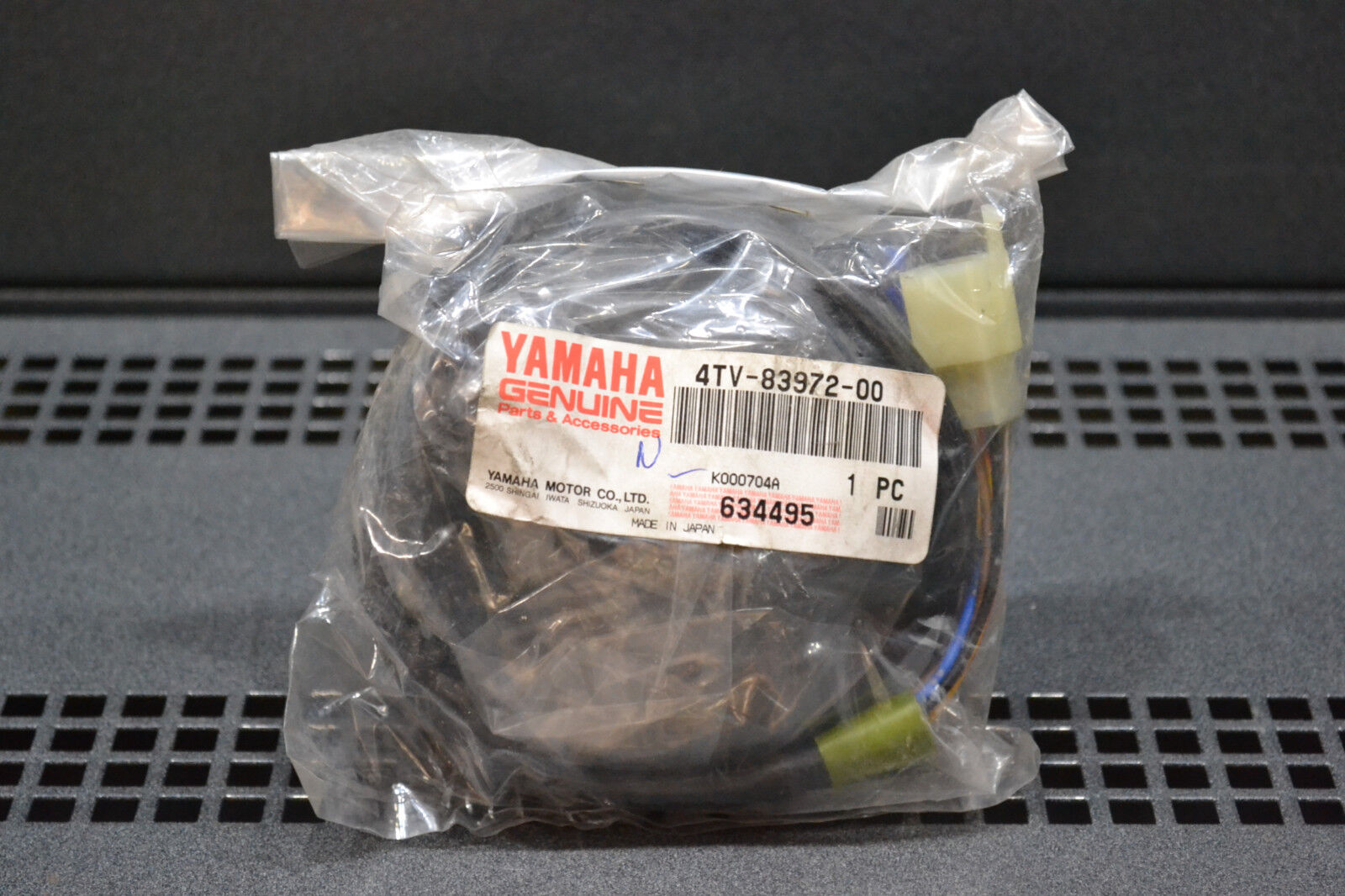 Yamaha genuine nos yzf 600 yzf 600 96 - 98 switch gear pn 4tv-83972-00