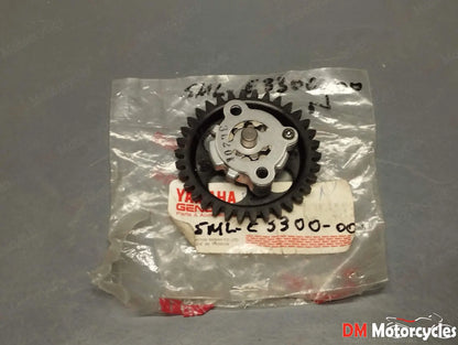 Yamaha genuine new nxc 125 cygnus oil pump pn 5ml-e3300-00