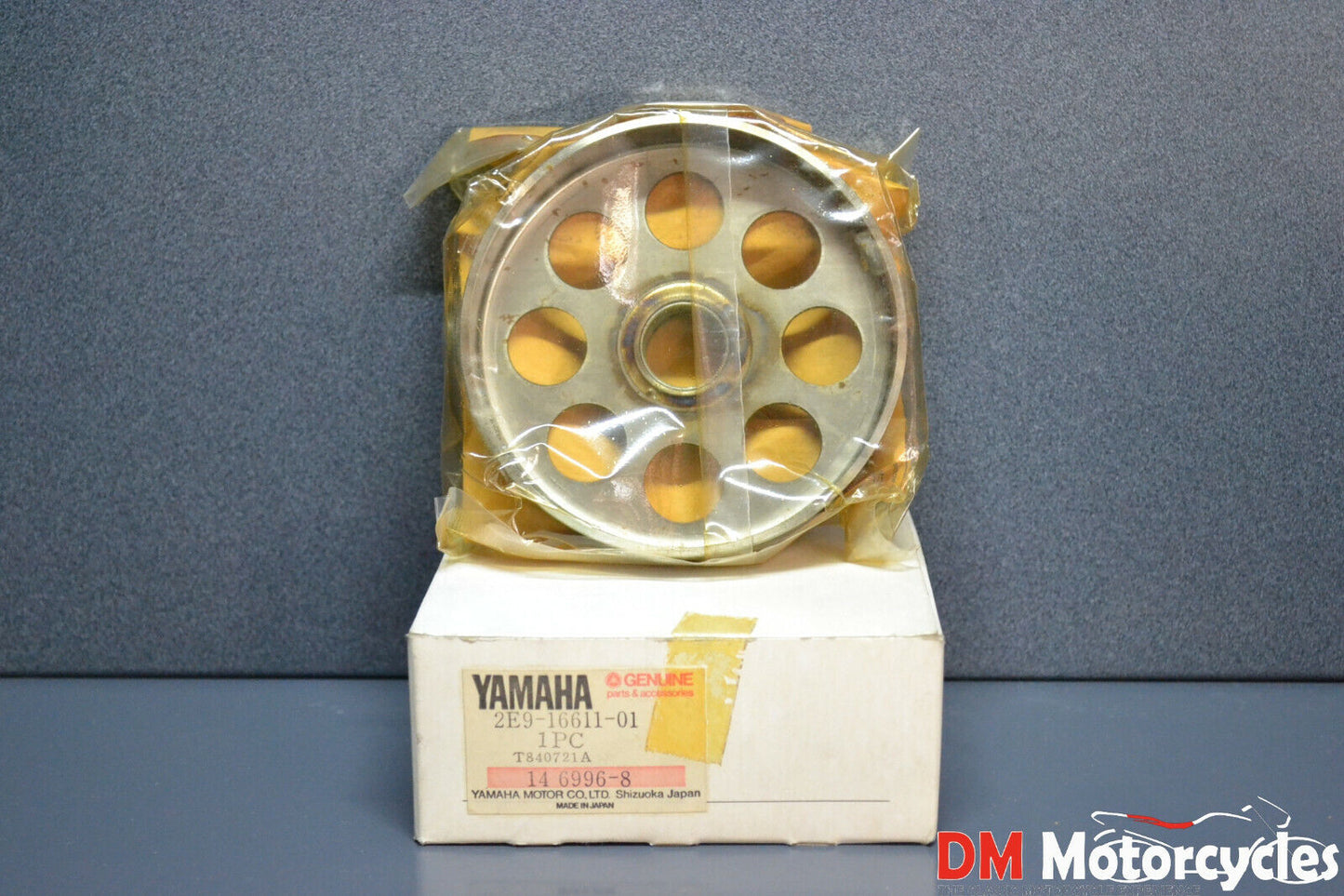 Yamaha genuine nos sh50 razz clutch housing comp pn 2e9-16611-01