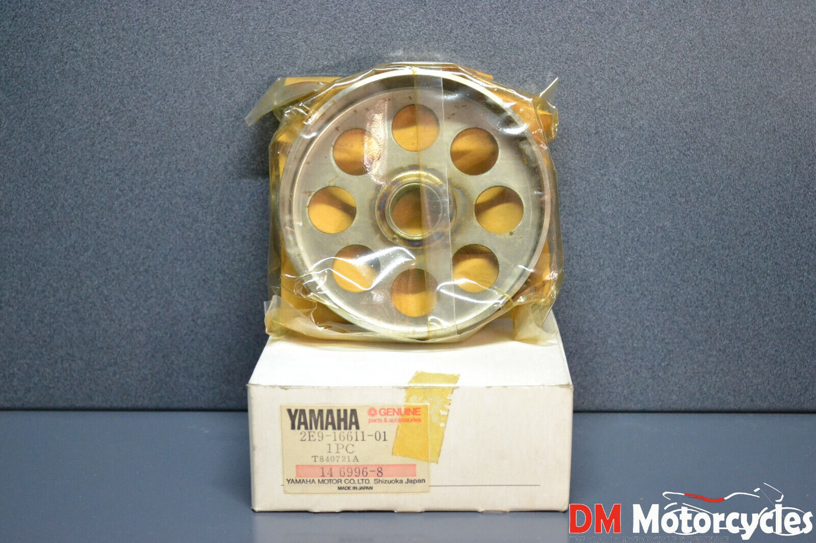 Yamaha genuine nos sh50 razz clutch housing comp pn 2e9-16611-01