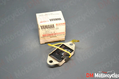 Yamaha genuine new dt125 dt175 dt250 dt400 voltage regulator pn 498-81910-23