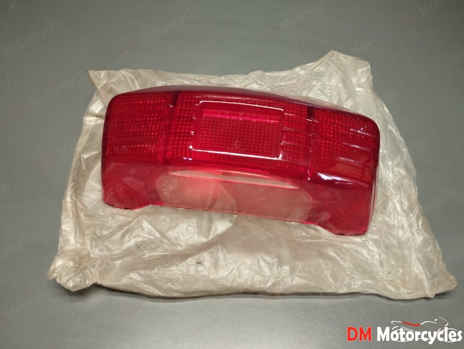 Yamaha genuine nos fj 600 1984 1985 taillights lens pn 49a-84721-00
