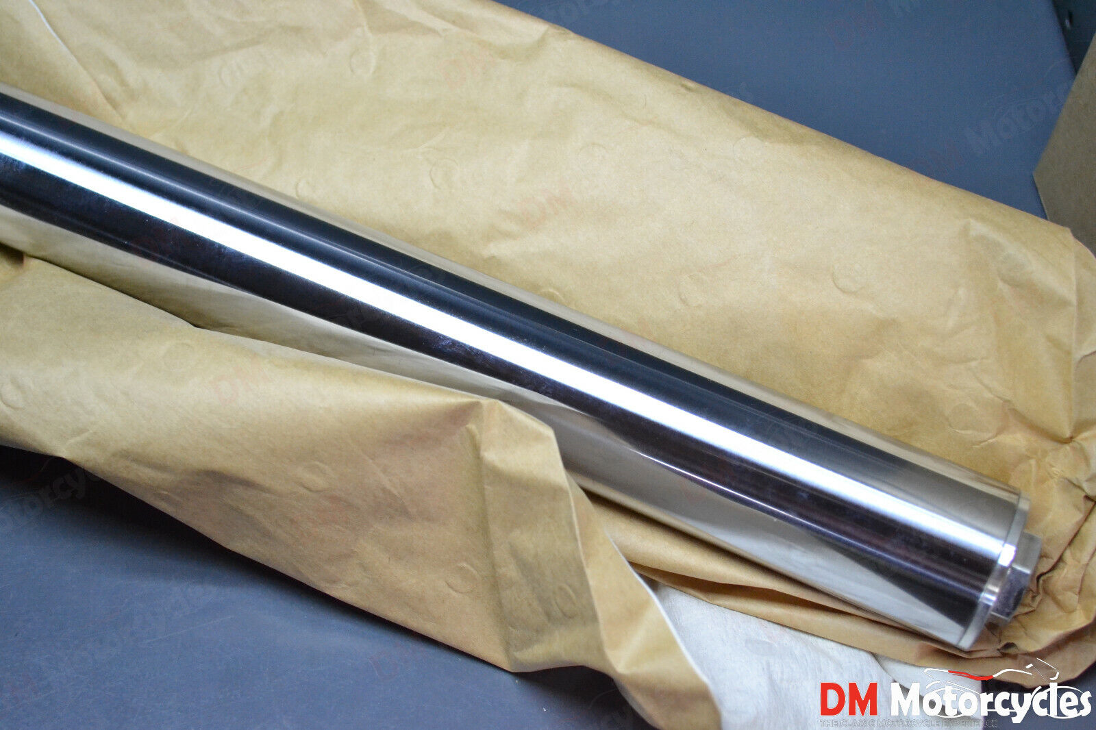 Yamaha genuine new XT600 XT 600 1997 left fork assy pn 4pt-23102-00
