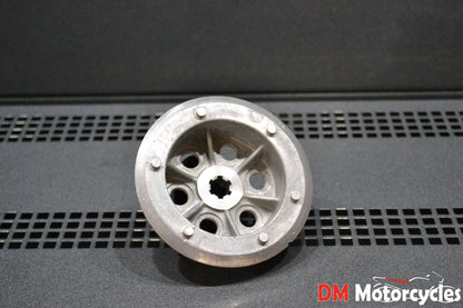 Yamaha genuine nos yl2 yl 2 1967 - 1968 clutch boss pn 164-16371-02