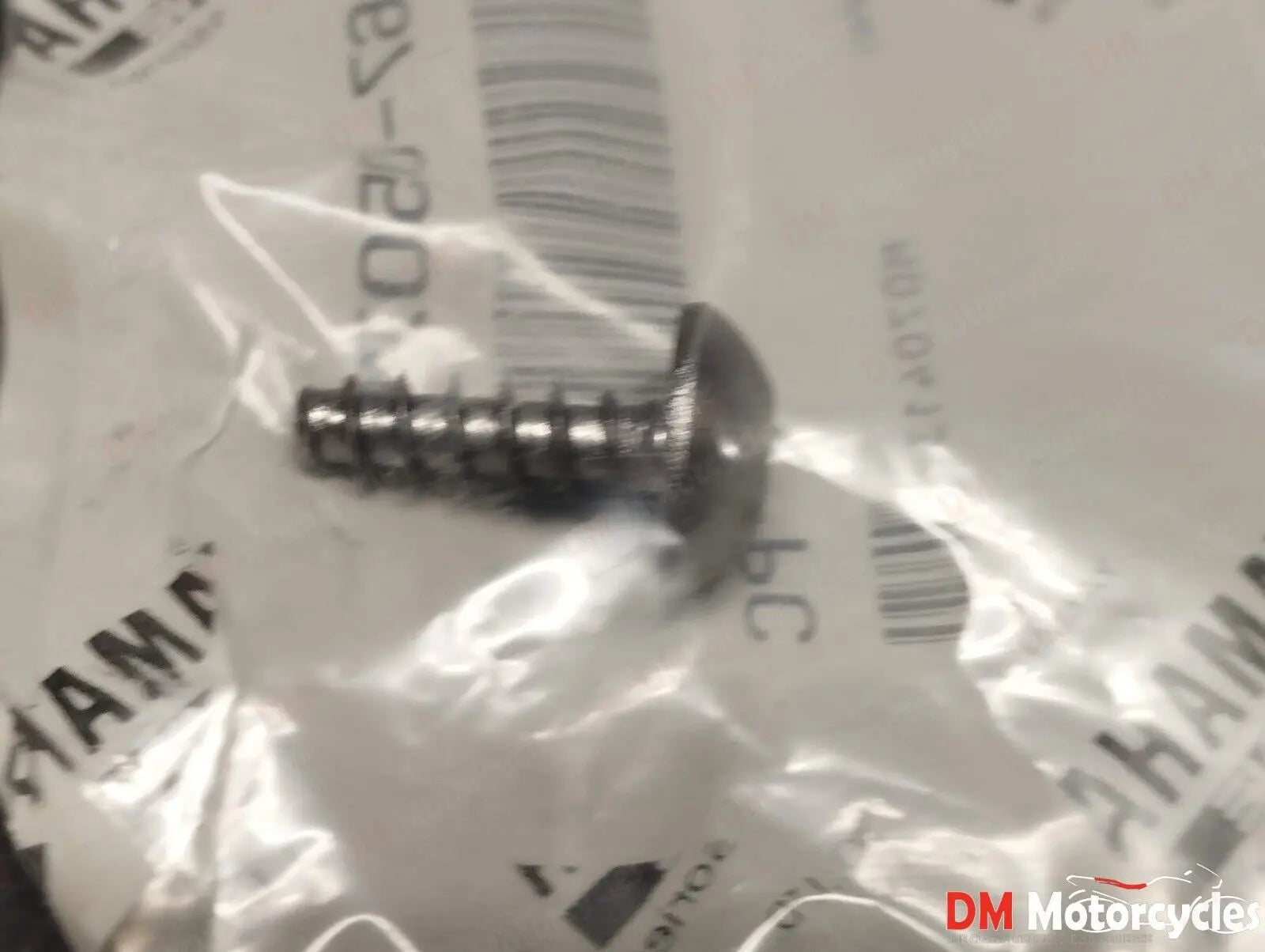 Yamaha genuine new MT10 Tracer R7 Tmax 2022 Tapping screw pn 90167-05076