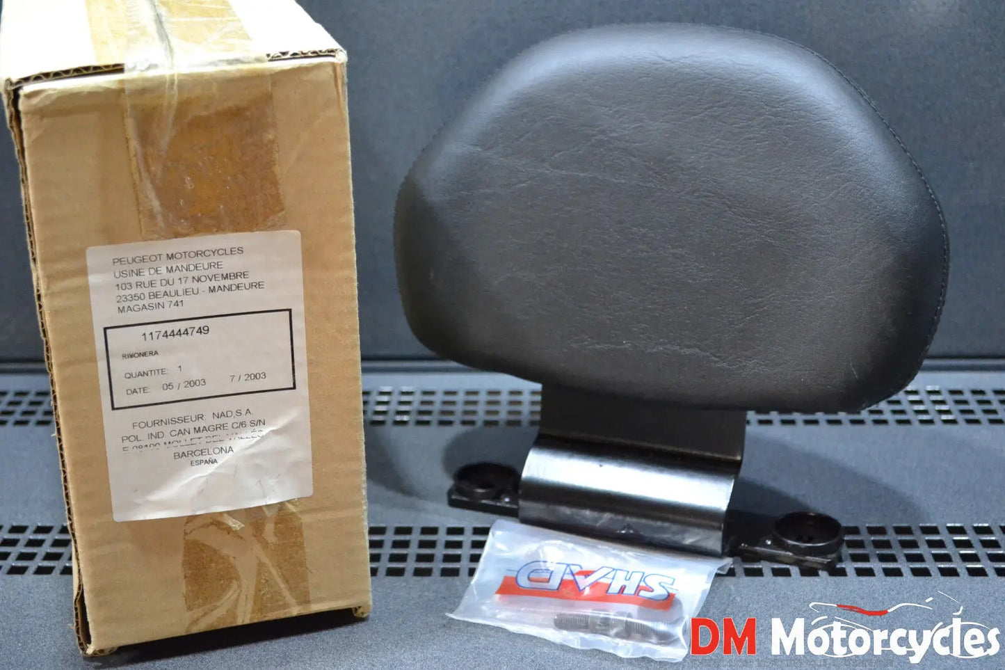 Peugeot genuine new elyseo 50 - 125 rear passenger seat back rest pn 1174444749