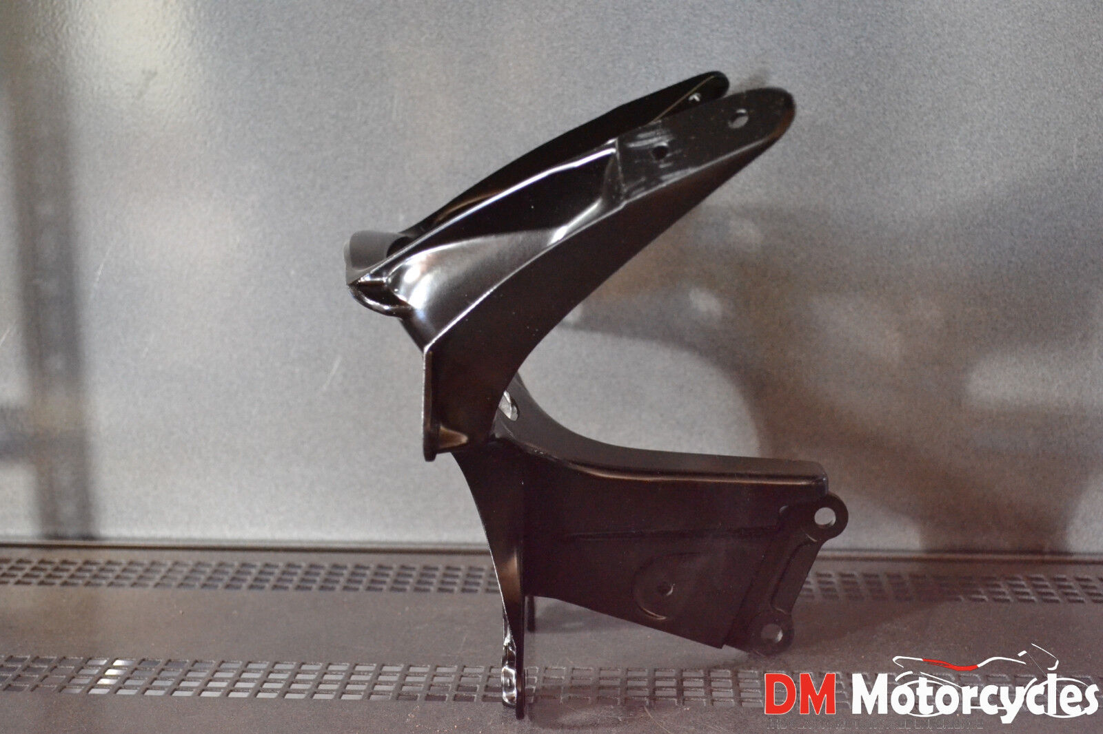 Yamaha genuine new yzf r6 1999 - 2002 upper fairing stay bracket pn 5eb-28356-01