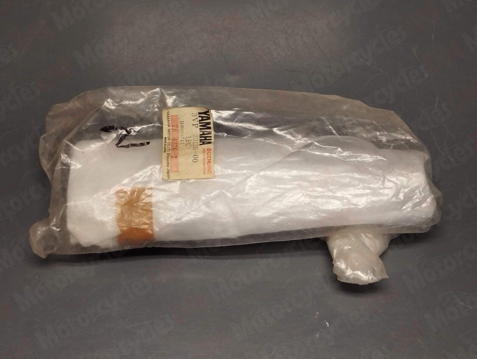 Yamaha genuine nos axis 50 1990 left fork outer tube pn 3vp-23126-00