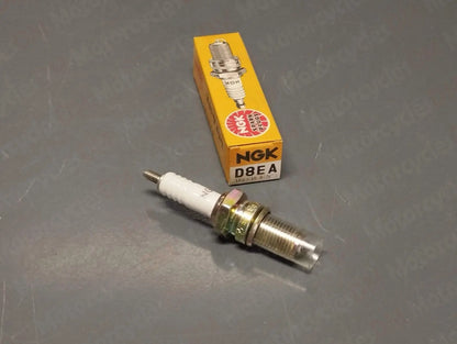 New NGK D8EA Spark Plug x1