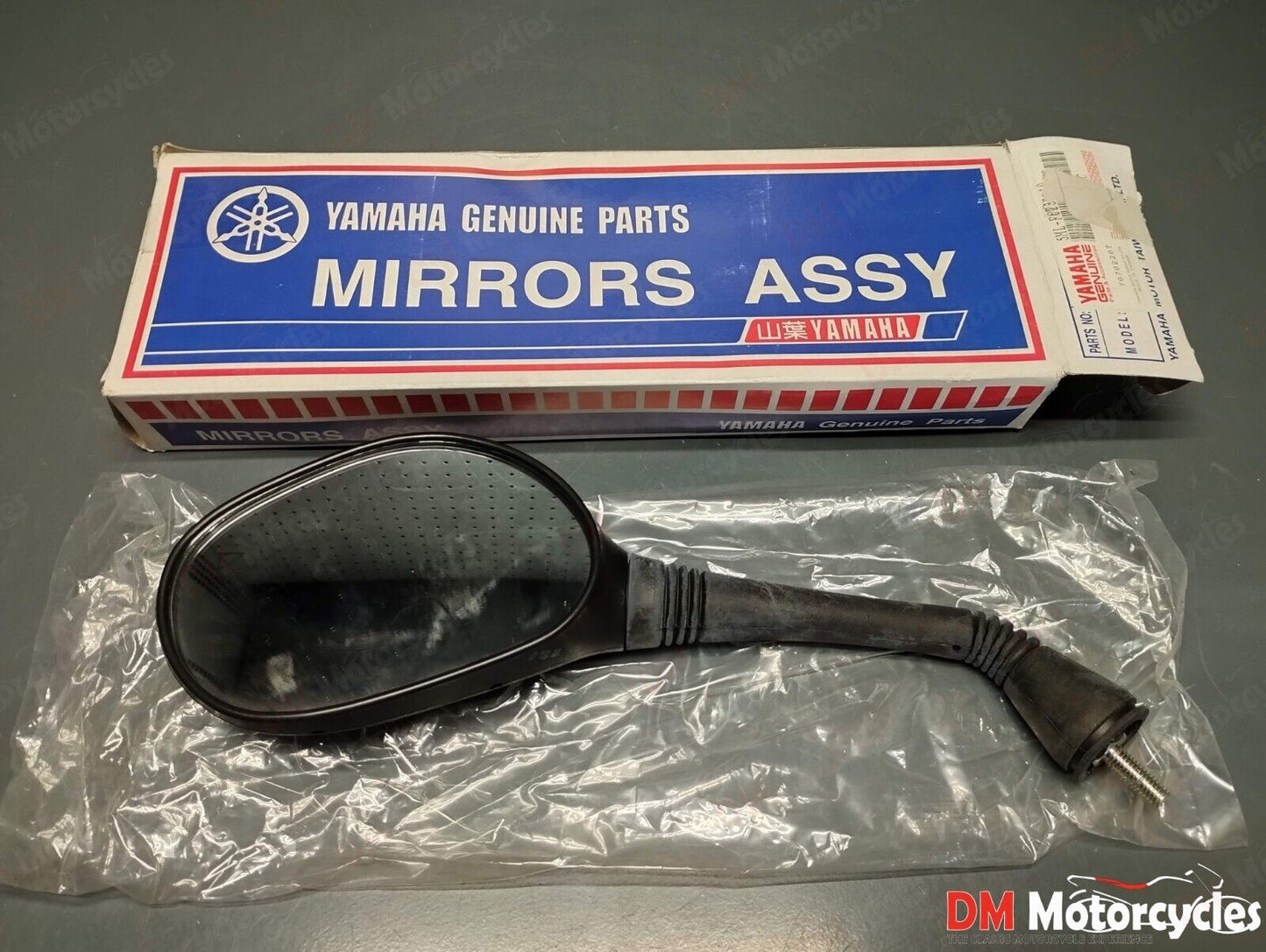 Yamaha genuine new xc125 Cygnus X right mirror pn 5ml-f6280-10