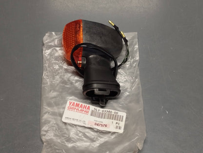 Yamaha genuine new fzs 1000 fazer 2001-05 right rear turn signal pn 5lv-83340-00