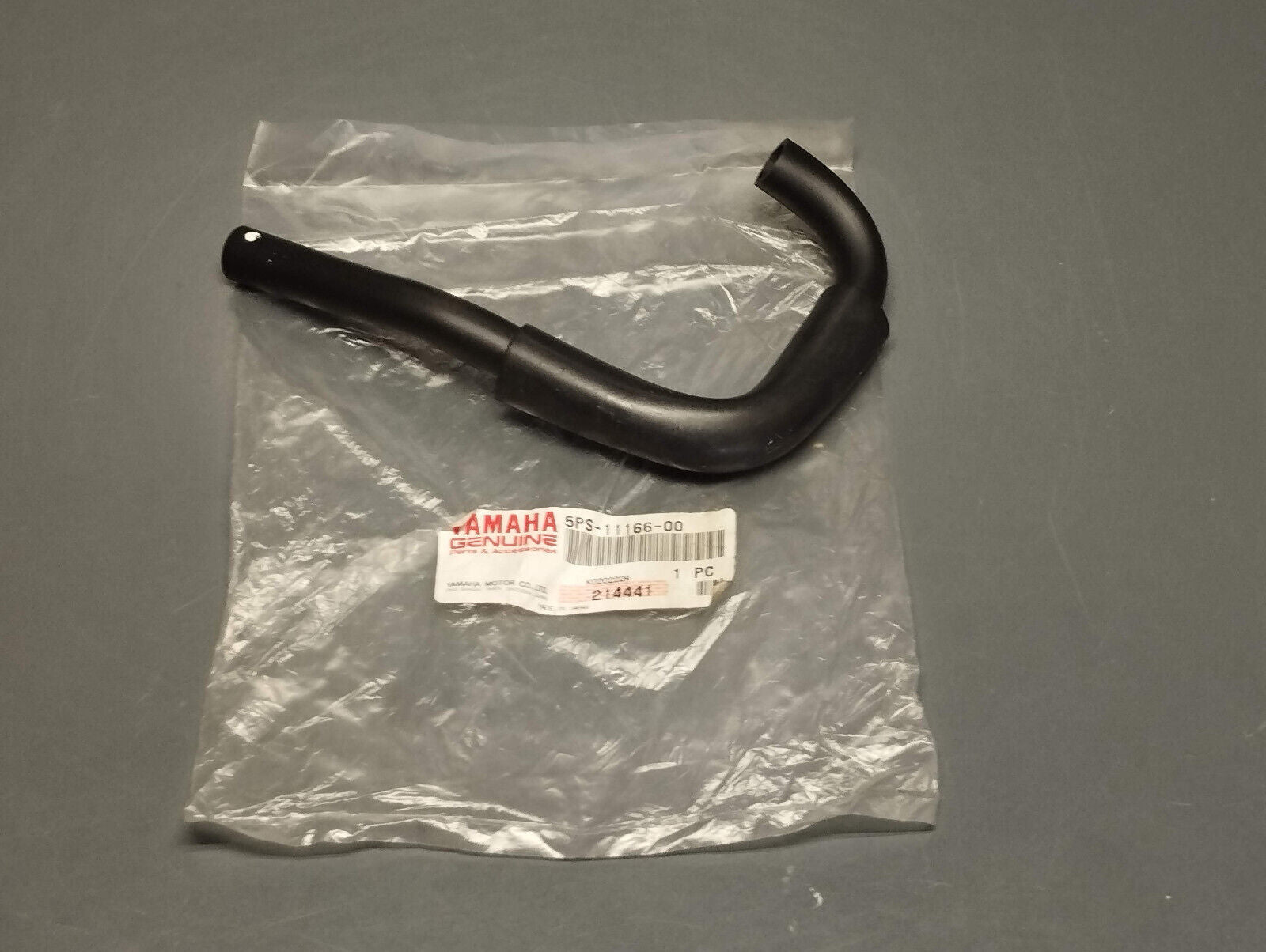 Yamaha genuine new tdm 900 breather 1 pipe hose pn 5ps-11166-00