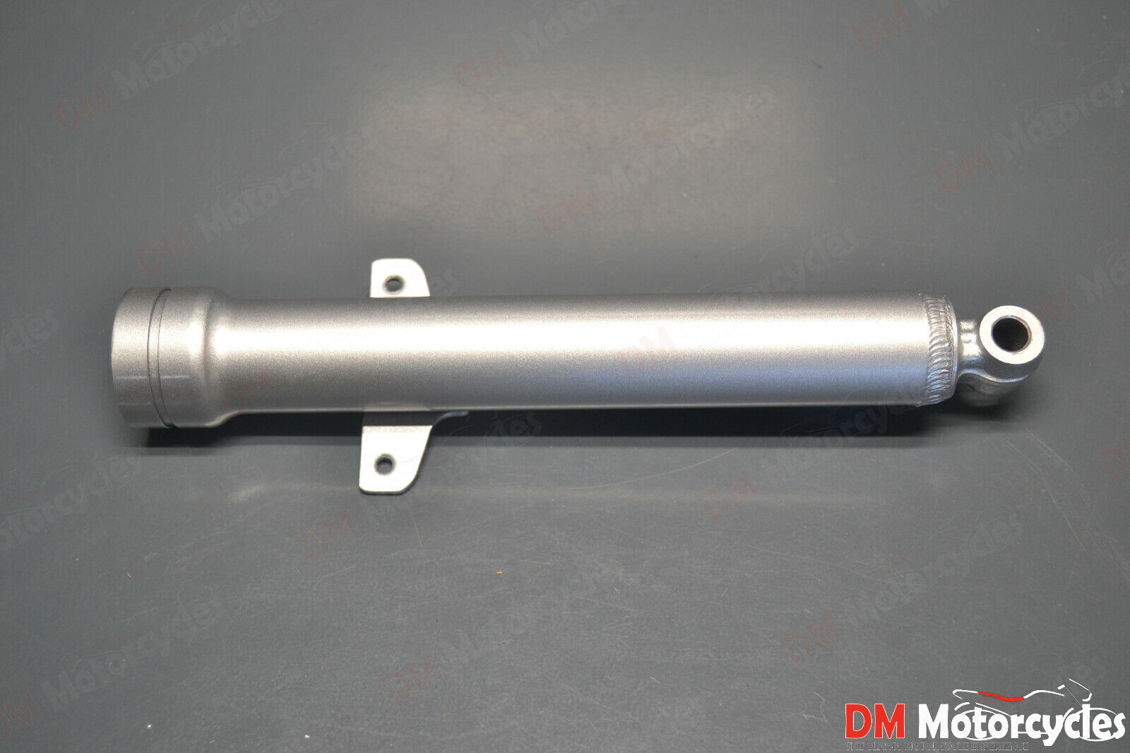 Yamaha genuine nos lb50 chappy left fork outer tube leg pn 4f4-23126-00