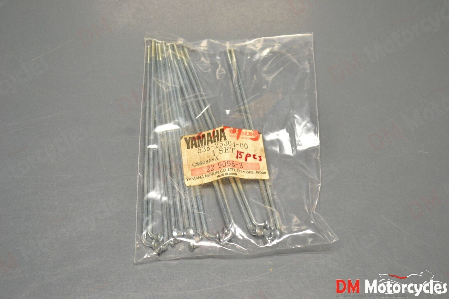 Yamaha genuine nos dt100 mx100 15pcs rear wheel spoke set pn 538-25304-00